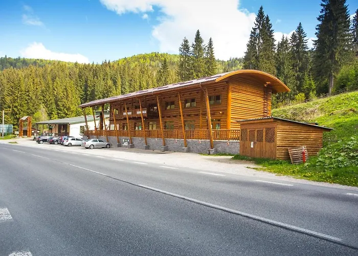 Dobšinská ľadová Jaskyňa Casa di campagna